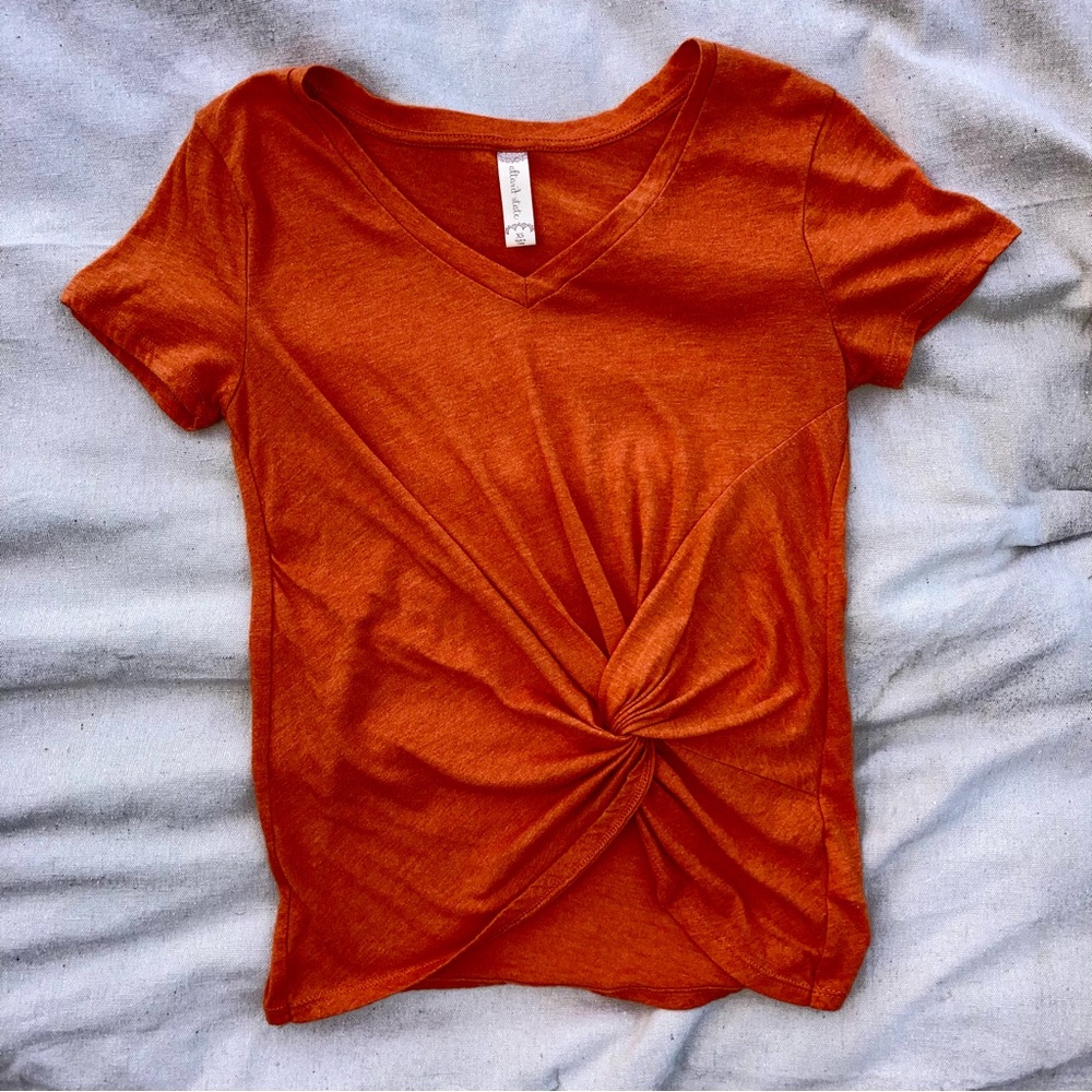 Altar’d State V-neck Front Twist Tee Orange Size XS Super Soft